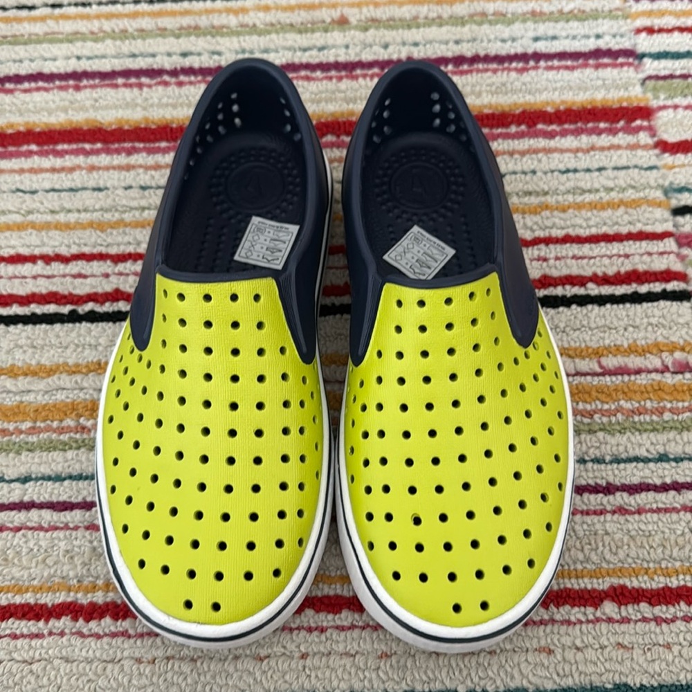Native Kids Water Shoes in Bright Yellow and Dark Blue